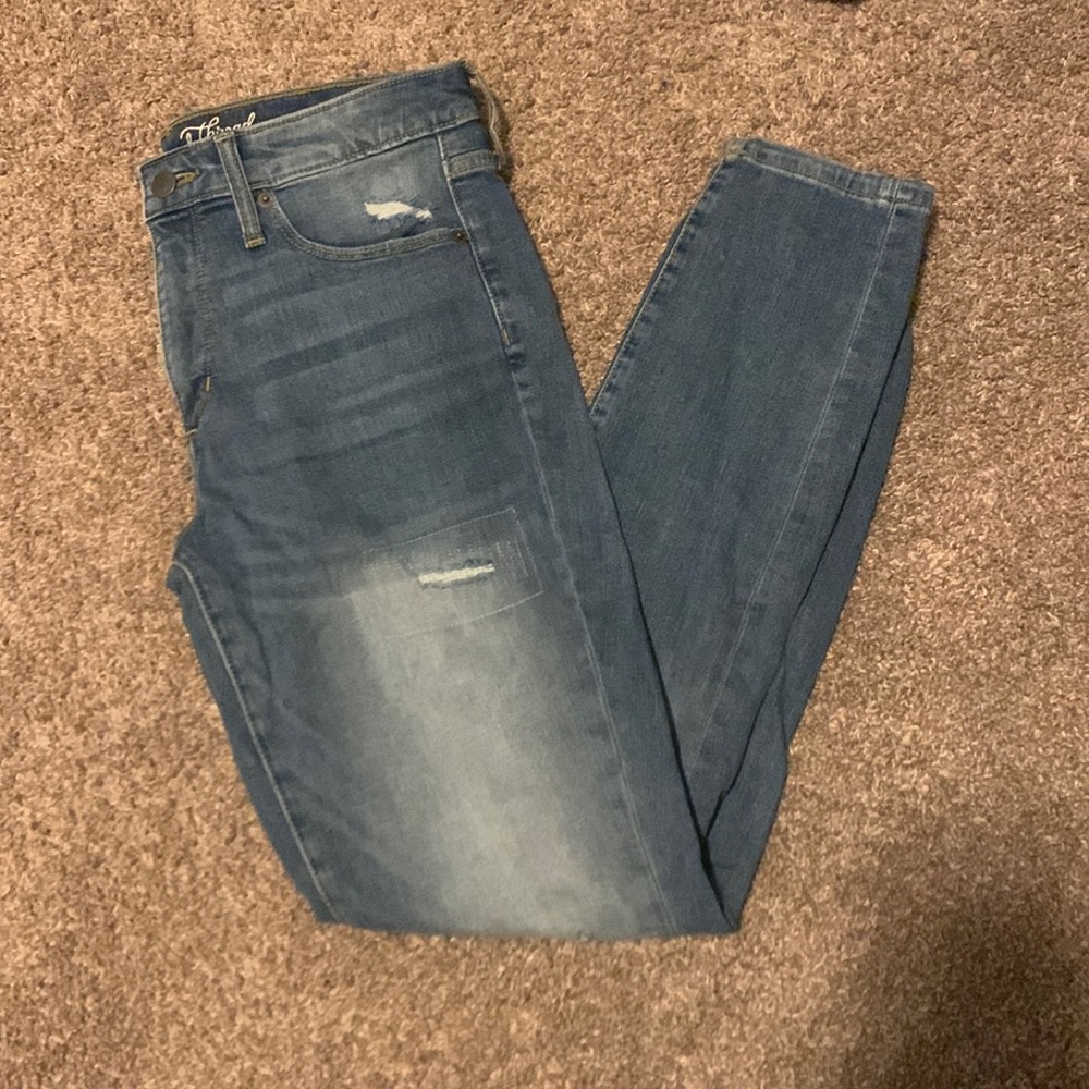 Universal Thread Slightly Ripped Skinny Jeans